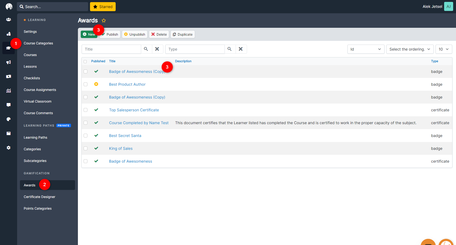 learning_recurring-awards_08.png